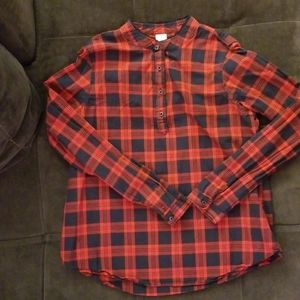 ⛔️SOLD⛔️OshKosh navy red plaid shirt